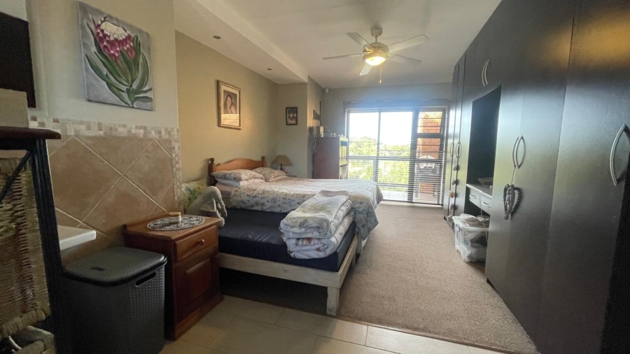 4 Bedroom Property for Sale in Blue Bend Eastern Cape